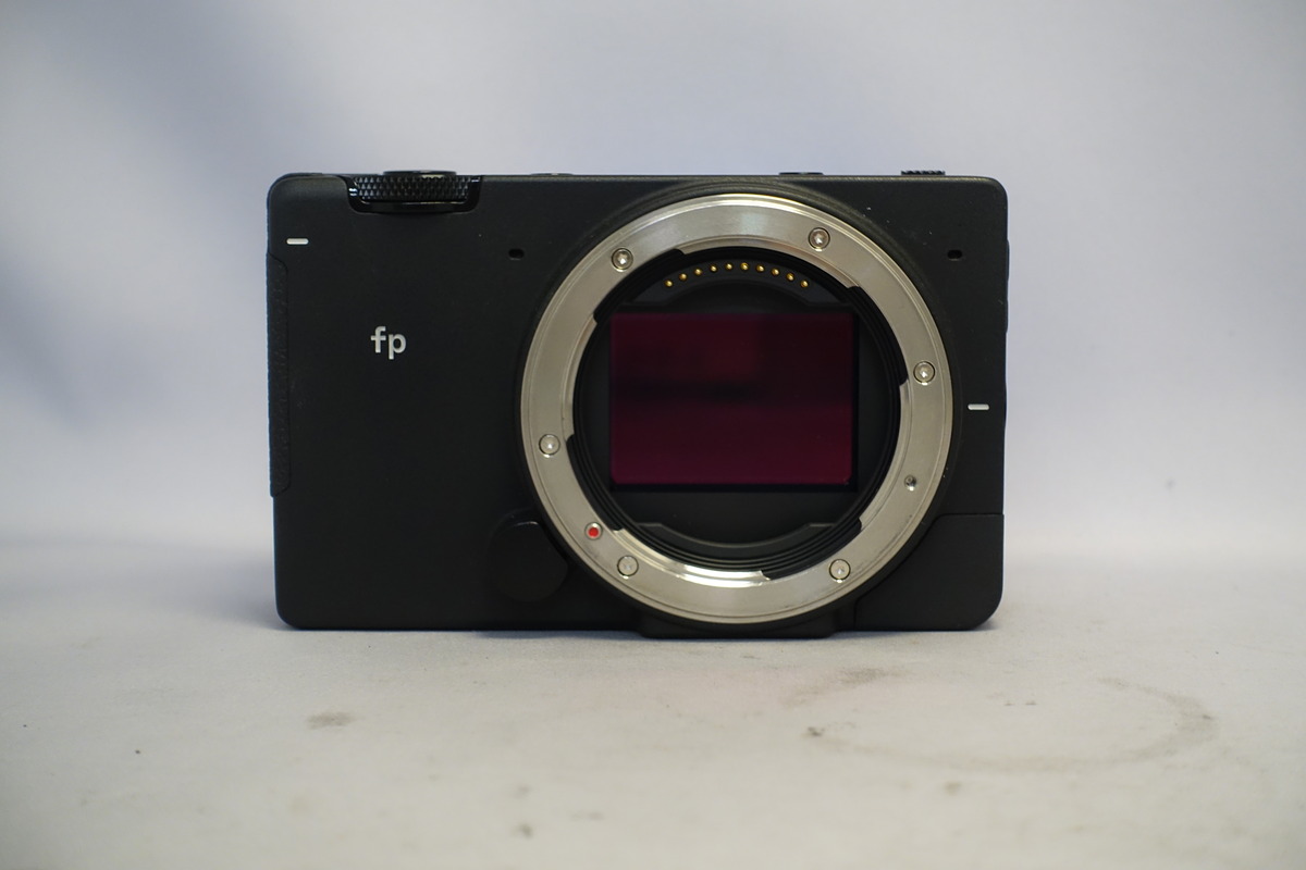 シグマ(SIGMA) fp ﾎﾞﾃﾞｨ【2460万画素】 | ネット中古