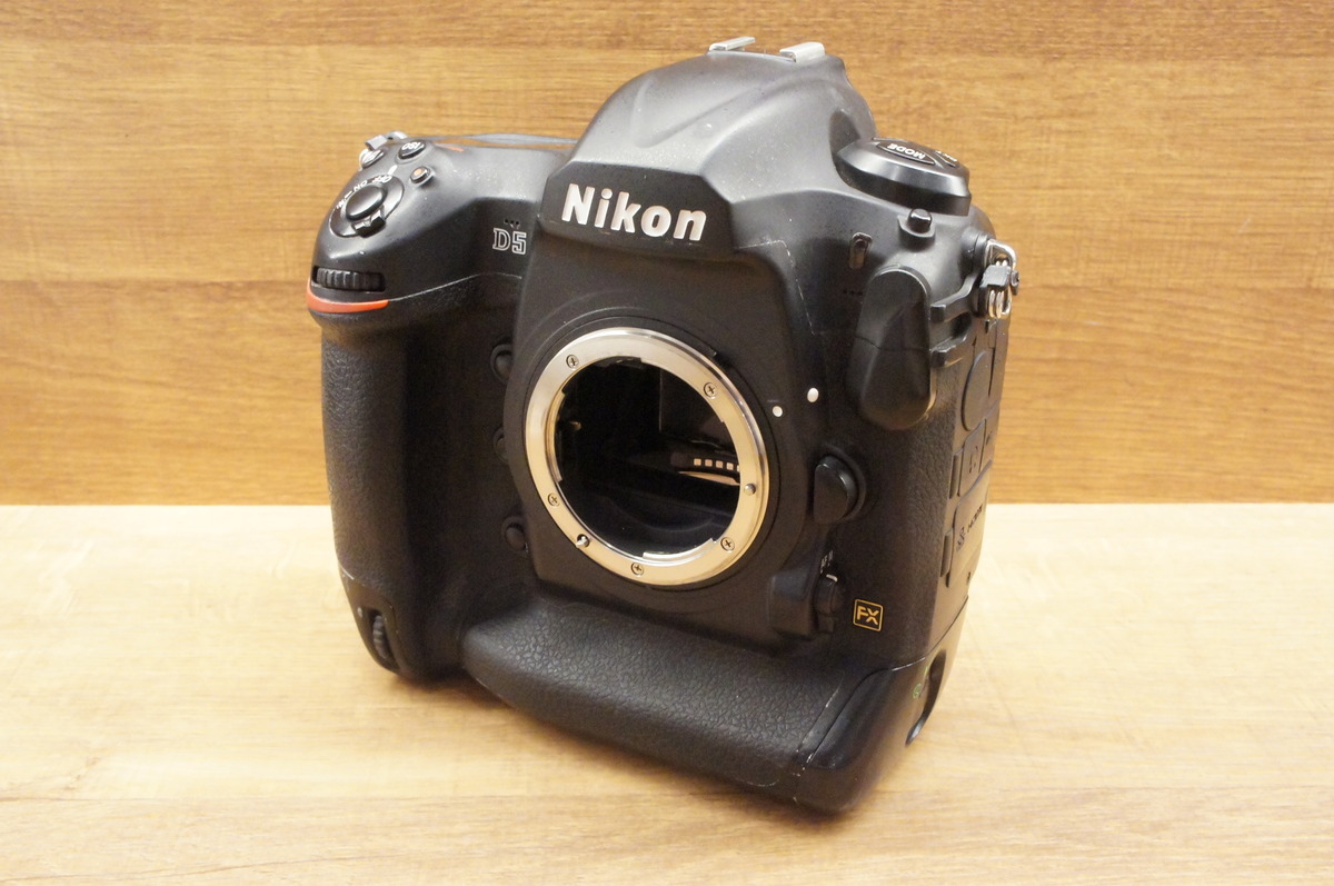 ニコン(Nikon) D5 (XQD-Type)【2082万画素】 | ネット中古