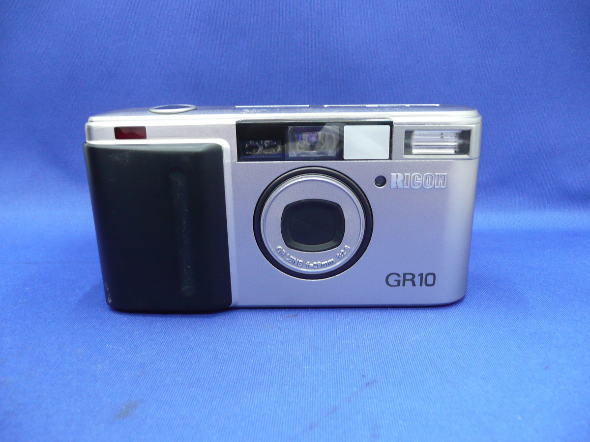 リコー Ricoh GR10電池C - フィルムカメラ